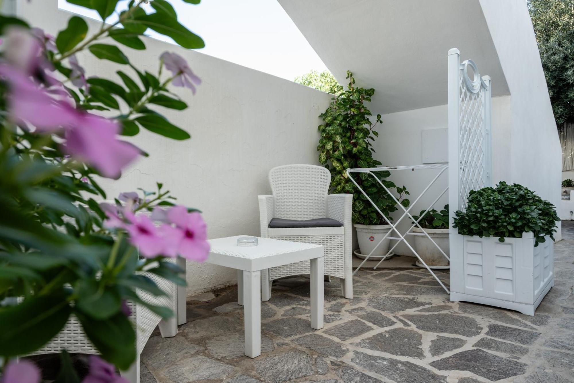 Hotel Eunymos Panarea Extérieur photo