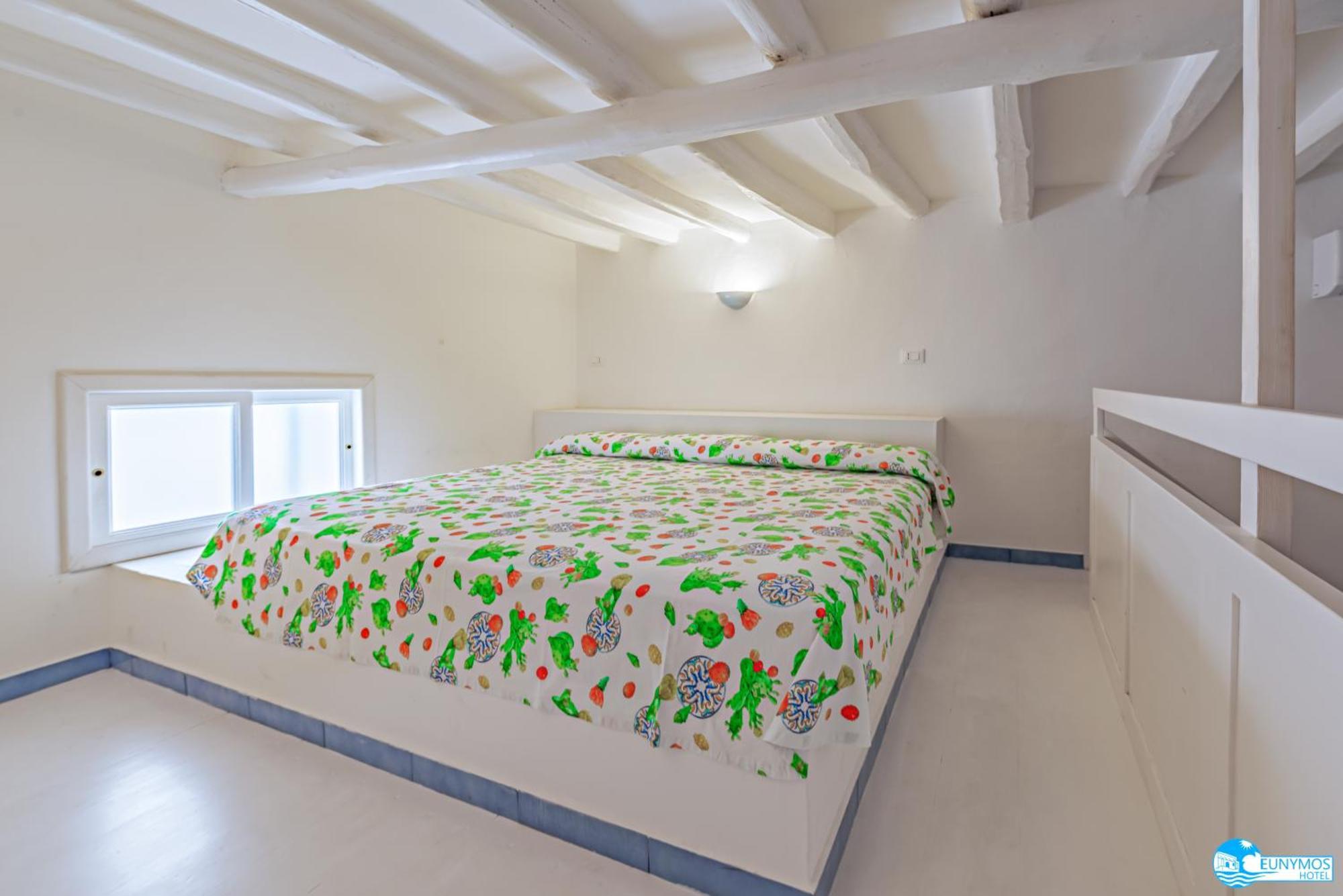 Hotel Eunymos Panarea Chambre photo