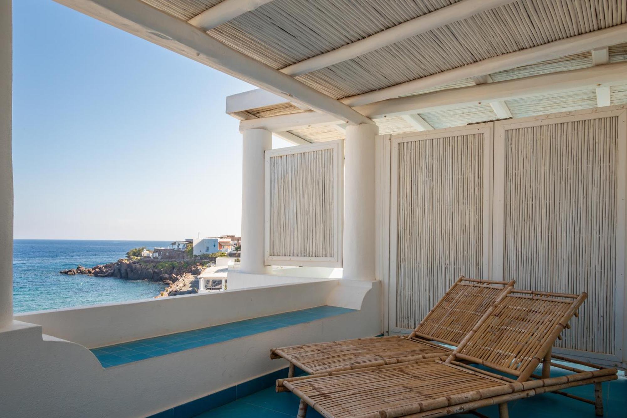Hotel Eunymos Panarea Extérieur photo