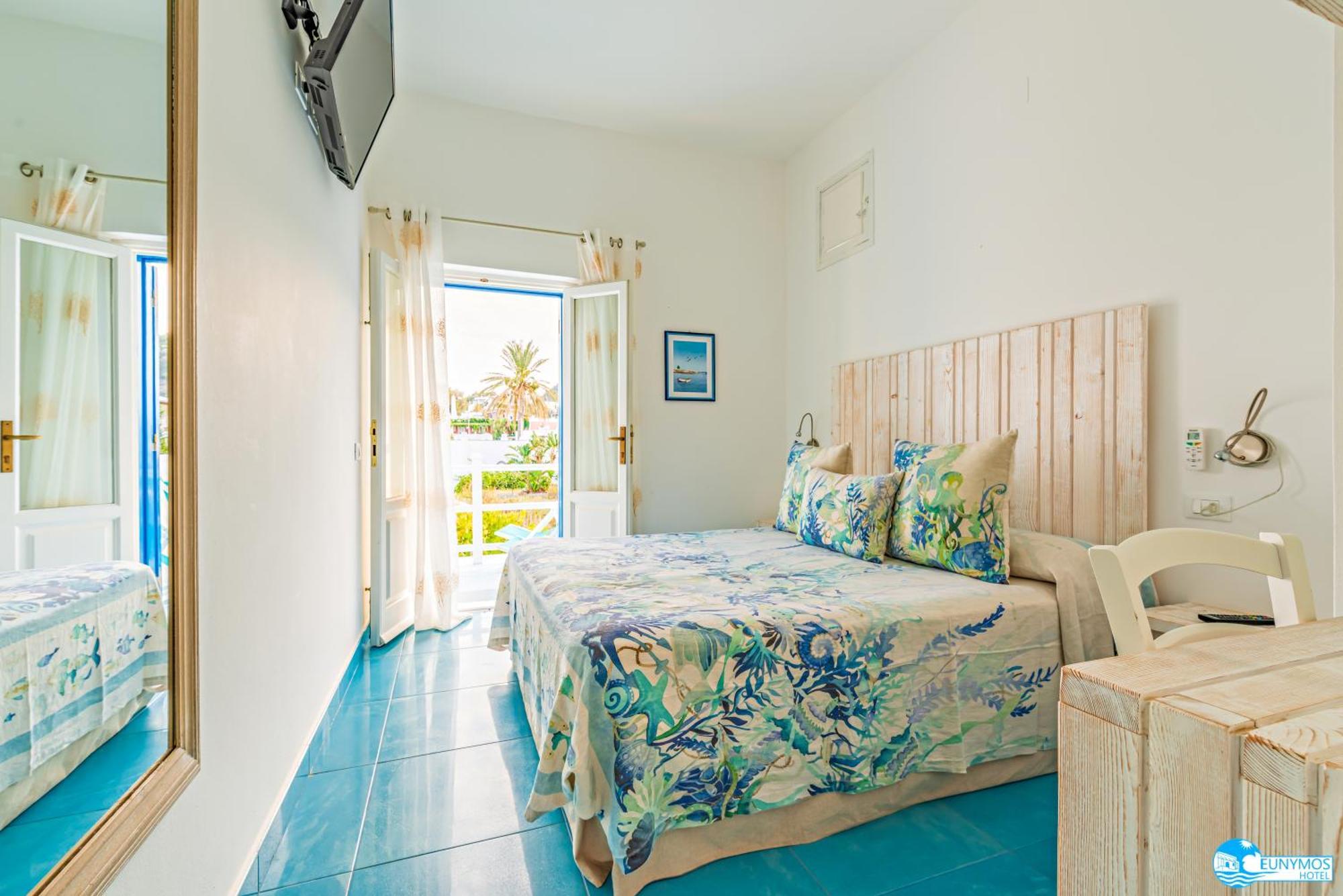Hotel Eunymos Panarea Extérieur photo