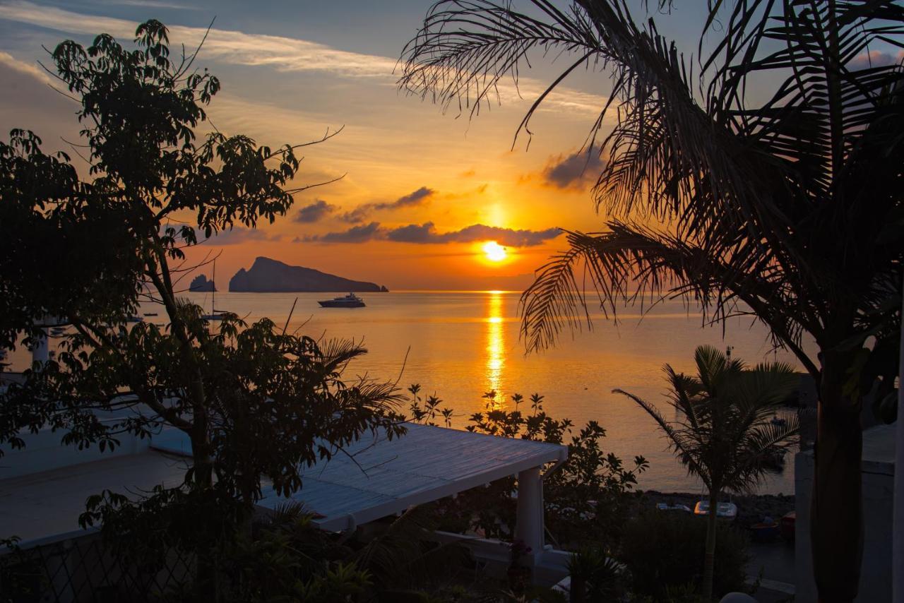 Hotel Eunymos Panarea Extérieur photo